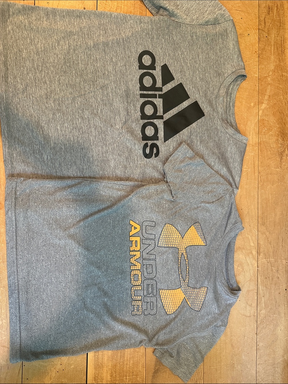 Under Armour Kids Grey Short-Sleeve Graphic Tee with Yellow Logo